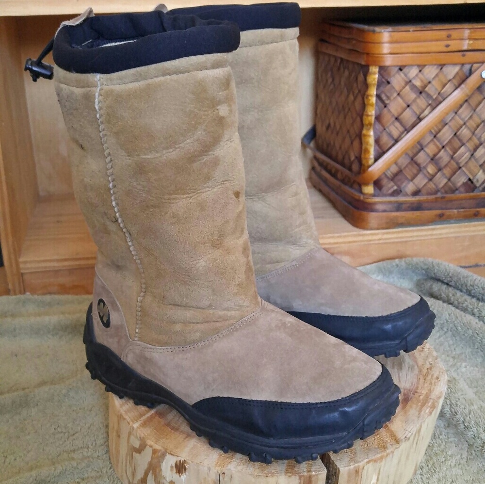 Merrell Fleece Lamb Lined Tan Boots